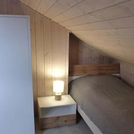 Holiday home Mirow In *